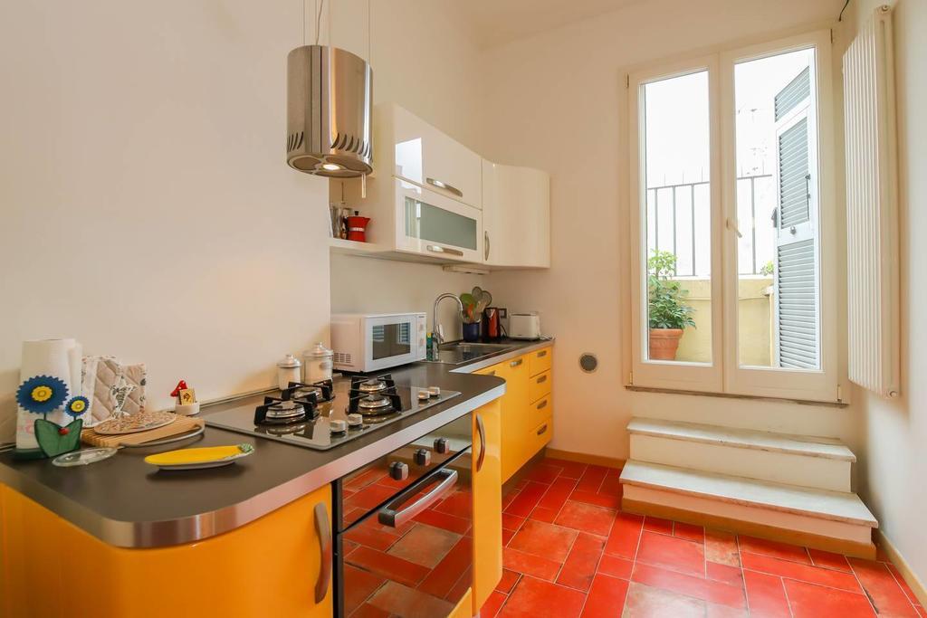 Altido Apt For 3 With Rooftop Balcony And Lovely Cityview Genoa Exterior photo